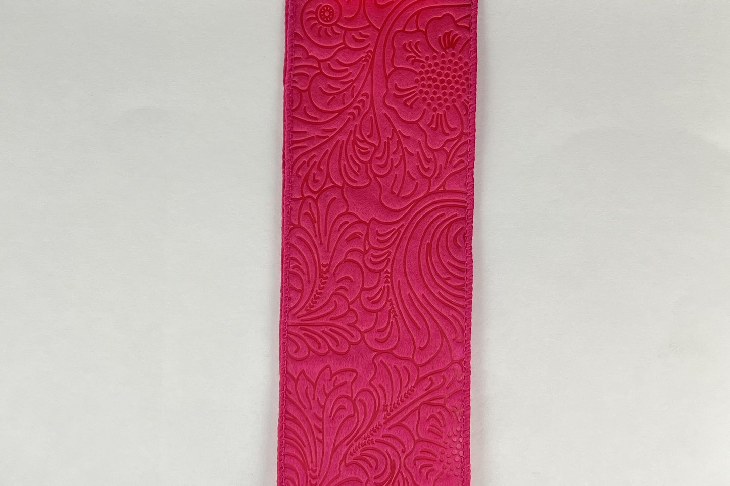 42466-40-28     2.5"X10YDS    Embossed Flower    Fuchsia