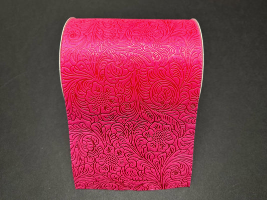 42466-06-28    6"x25Yds   Embossed Flower Hot Cut Edge    Fuchsia